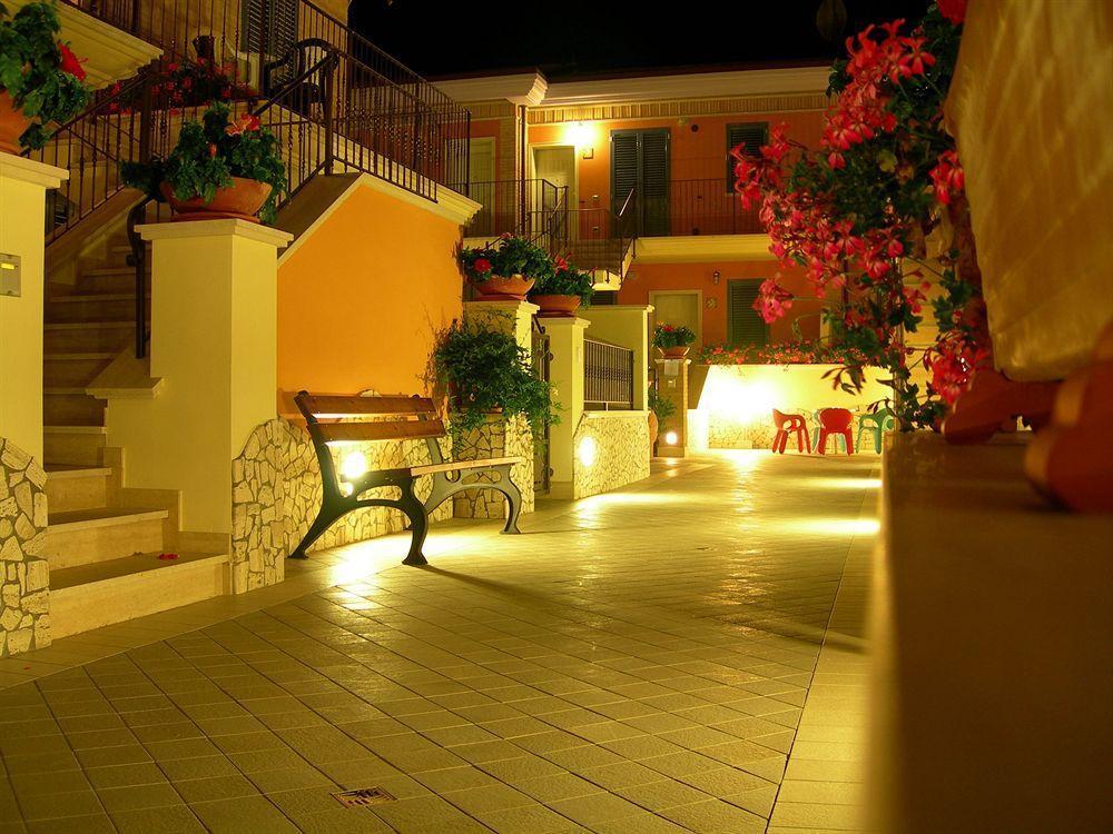 Il Borghetto Hotell Cupra Marittima Eksteriør bilde